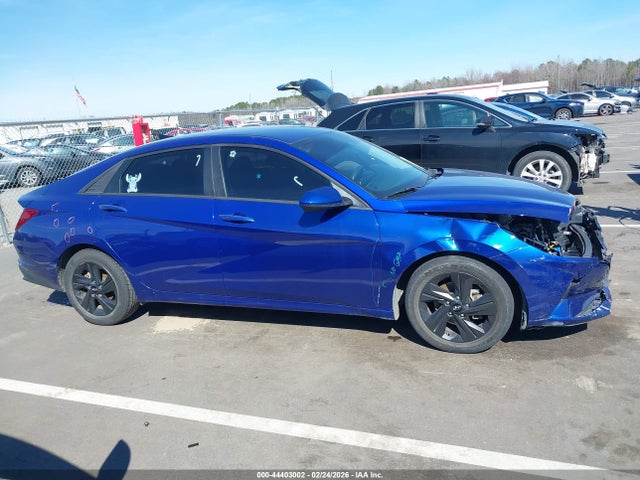 44403002 :رقم المزاد ، KMHLM4AG0MU131119 vin ، 2021 Hyundai Elantra Sel مزاد بيع