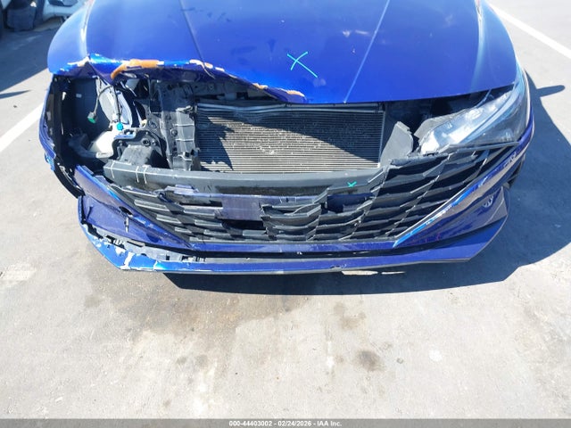 44403002 :رقم المزاد ، KMHLM4AG0MU131119 vin ، 2021 Hyundai Elantra Sel مزاد بيع