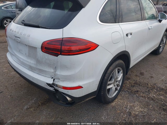 2016 PORSCHE CAYENNE WP1AA2A23GLA09960 Photo 5