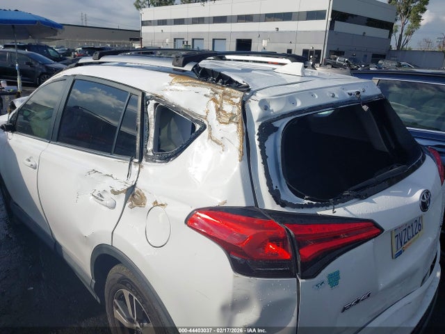 2T3WFREV0HW326521 Toyota Rav4 Xle