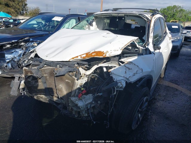 2T3WFREV0HW326521 Toyota Rav4 Xle