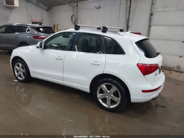 2010 AUDI Q5 WA1LKAFP4AA107186 Photo 2