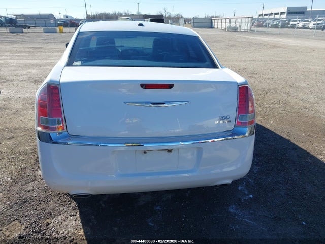 Продаж на аукціоні авто 2014 Chrysler 300, vin: 2C3CCAAG8EH138513, номер лоту: 44403080