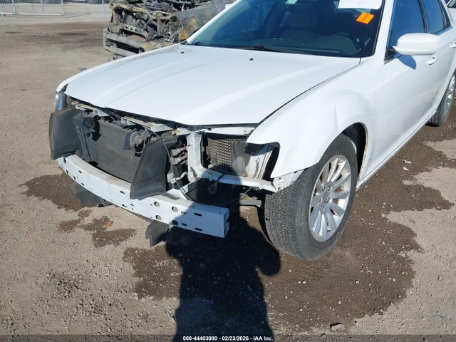 2014 CHRYSLER 300 2C3CCAAG8EH138513 Photo 5