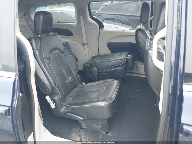 Продажа на аукционе авто 2018 Chrysler Pacifica Limited, vin: 2C4RC1GG7JR274150, номер лота: 44403168