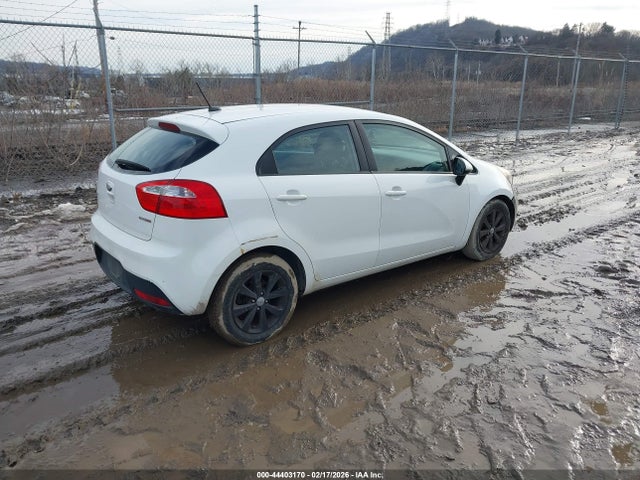 2013 KIA RIO KNADN5A31D6239808 Photo 3