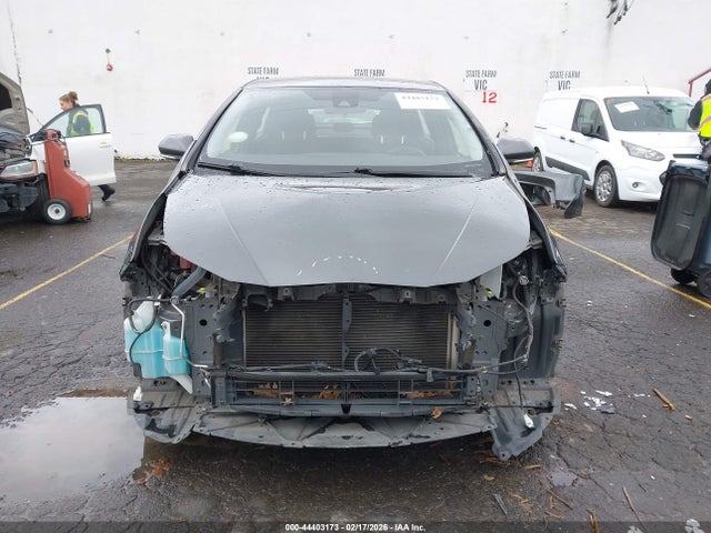 Toyota Prius Le 2021 JTDKAMFU8M3142995 Image 13