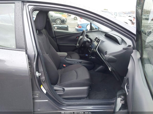 2021 TOYOTA PRIUS JTDKAMFU8M3142995 Photo 4