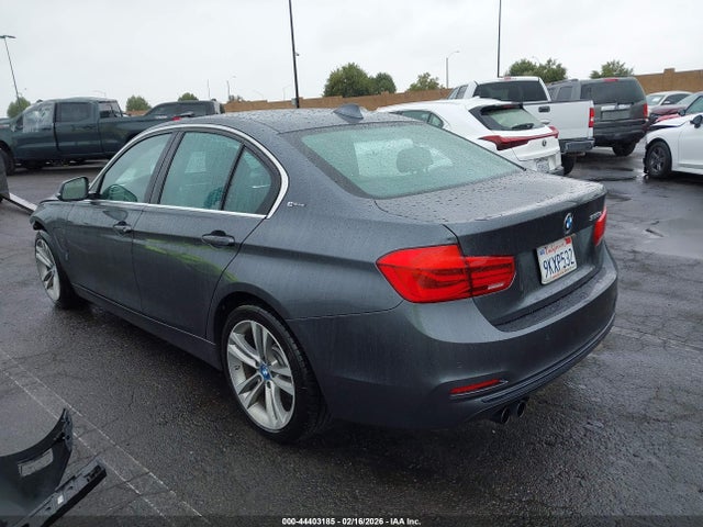 44403185 :رقم المزاد ، WBA8E1C30HA158731 vin ، 2017 Bmw 330e Iperformance مزاد بيع
