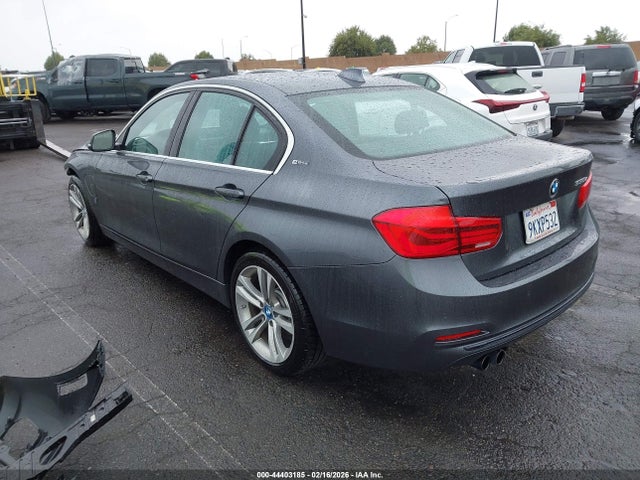 44403185 :رقم المزاد ، WBA8E1C30HA158731 vin ، 2017 Bmw 330e Iperformance مزاد بيع