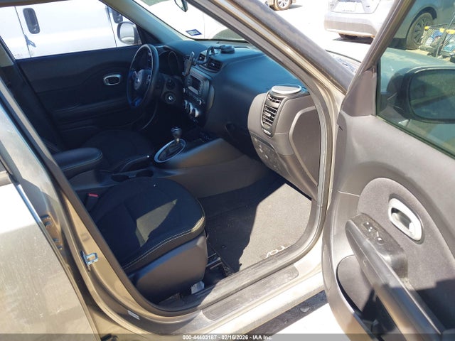KIA SOUL + 2015 KNDJP3A54F7141942 Image 5