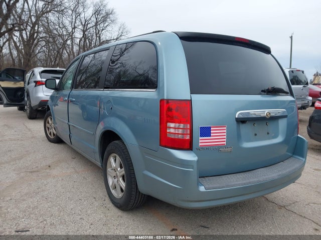 2008 CHRYSLER TOWN & COUNTRY 2A8HR54P68R643492 Photo 2