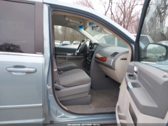 2008 CHRYSLER TOWN & COUNTRY 2A8HR54P68R643492 Photo 4