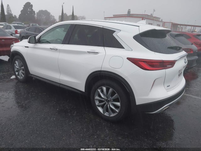 2022 INFINITI QX50 3PCAJ5AB4NF118544 Photo 2