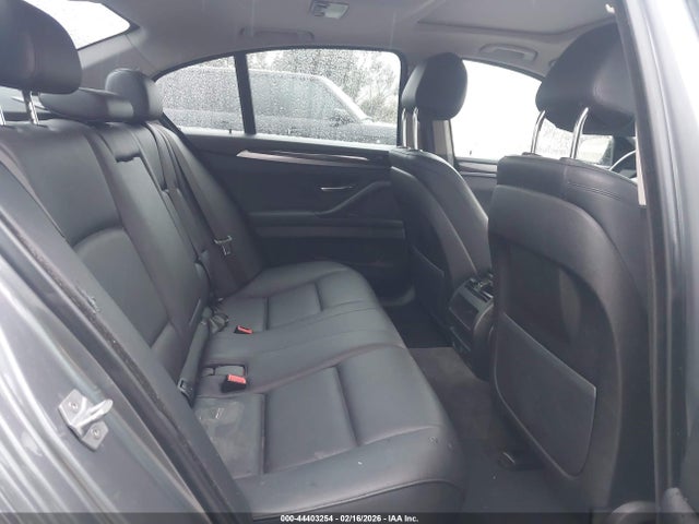 WBA5A5C5XFD513780 BMW 528I
