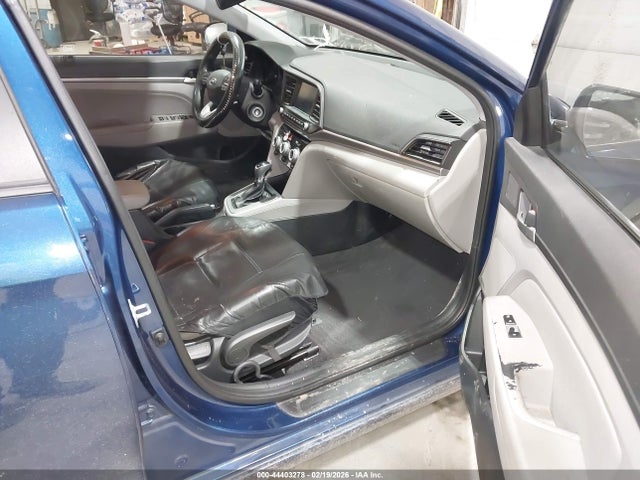 44403278 :رقم المزاد ، 5NPD84LFXKH414913 vin ، 2019 Hyundai Elantra Sel مزاد بيع