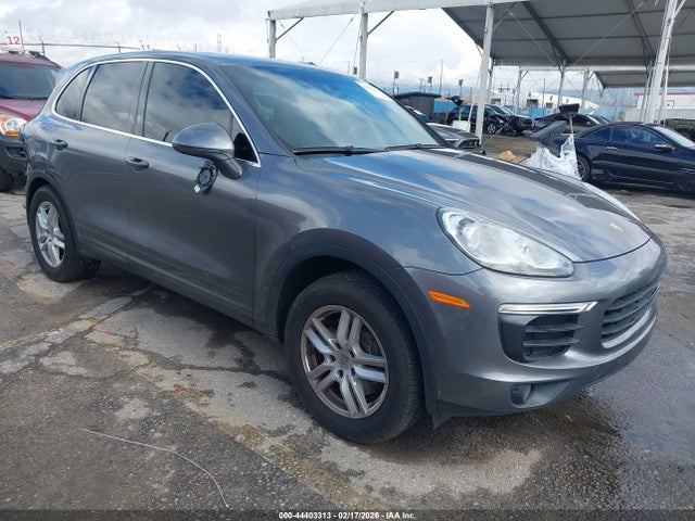 2018 PORSCHE CAYENNE WP1AA2A26JKA04569 Photo 0