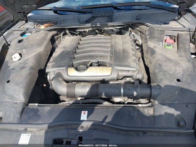 2018 PORSCHE CAYENNE WP1AA2A26JKA04569 Photo 9