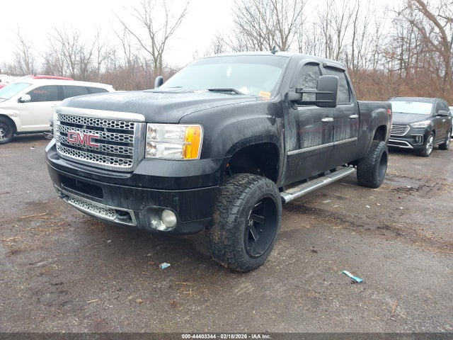 2014 Gmc Sierra 2500hd Denali მანქანა იყიდება აუქციონზე, vin: 1GT125E89EF103710, აუქციონის ნომერი: 44403344
