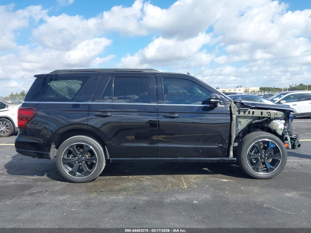 Ford Expedition Limited 2024 1FMJU1K82REA82004 Image 14