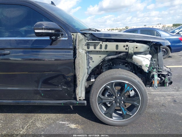 Ford Expedition Limited 2024 1FMJU1K82REA82004 Image 18