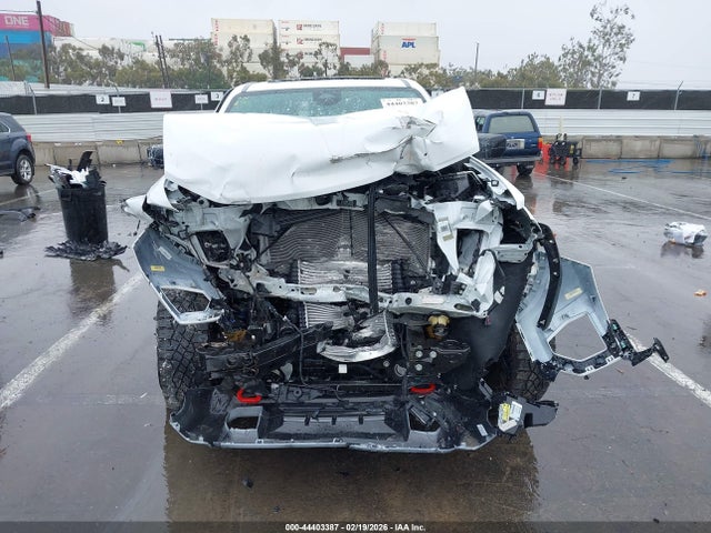1GTP6EEK2R1166905 GMC Canyon 4wd At4x