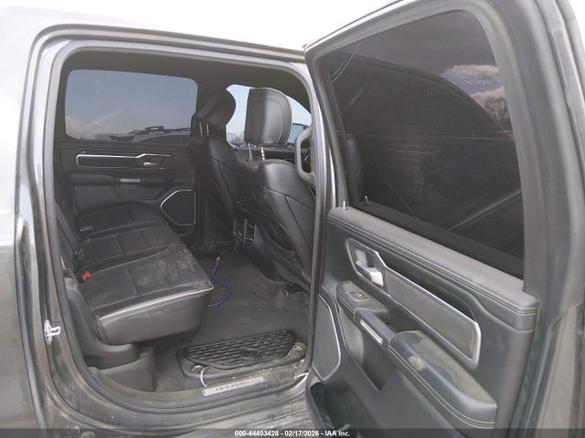 1C6SRFJT6MN546683 RAM 1500 Laramie 4x4 5&#039;7 Box