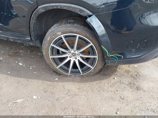 4JGFF5KE0NA598957 Mercedes-Benz Gls 450 4matic