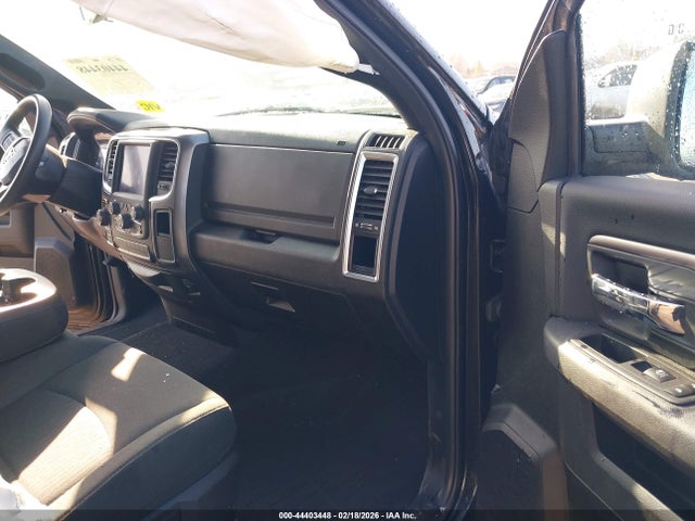 44403448 :رقم المزاد ، 1C6RR7GTXMS502134 vin ، 2021 Ram 1500 Classic Warlock  4x4 6'4 Box مزاد بيع