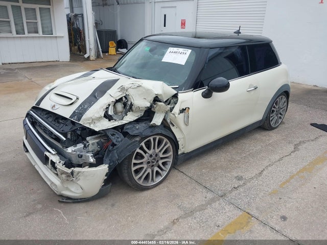 2015 MINI HARDTOP WMWXP7C53F2A60765 Photo 1