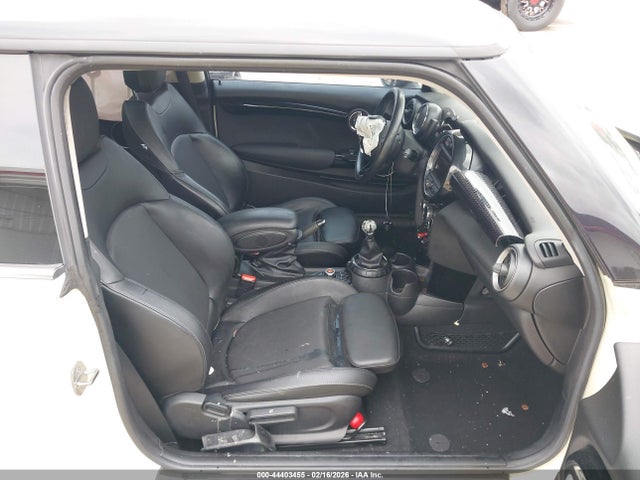 2015 MINI HARDTOP WMWXP7C53F2A60765 Photo 4