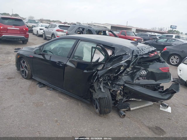 2024 VOLKSWAGEN GOLF GTI WVW3A7CD7RW230095 Photo 2