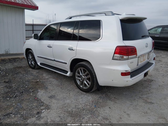 2013 LEXUS LX 570 JTJHY7AX9D4113277 Photo 2