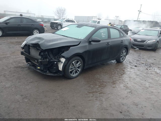 KIA Forte Lxs 2023 3KPF24ADXPE561952 Image 2