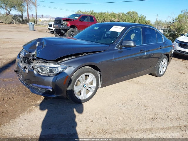 2018 BMW 330I WBA8B9G54JNU57303 Photo 1