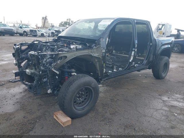 Toyota Tacoma Trd Off Road 2024 3TMLB5JN1RM068493 Image 2
