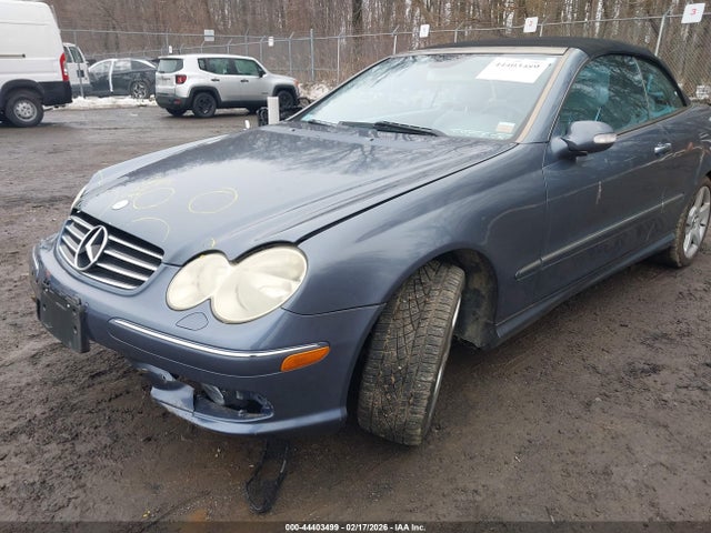 2005 MERCEDES-BENZ CLK 500 WDBTK75J25F157419 Photo 5