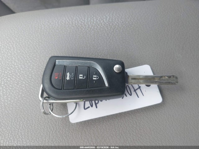 4T1C11AKXMU449485 Toyota CAMRY LE
