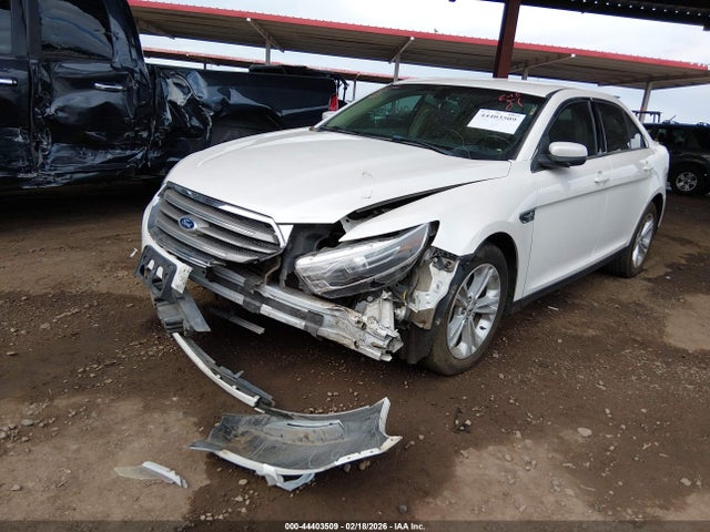 1FAHP2H8XFG207652 Ford TAURUS SEL