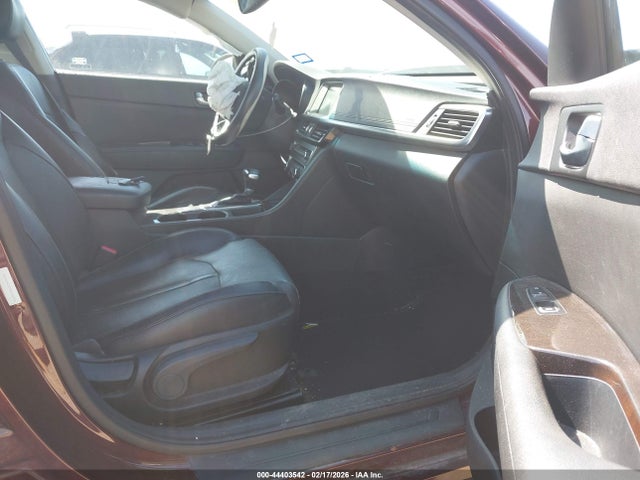 2017 KIA OPTIMA 5XXGU4L37HG156952 Photo 4