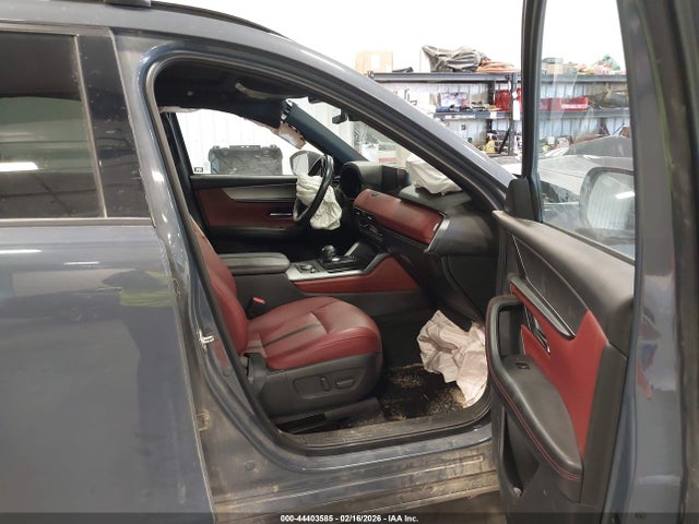 Aukcja sprzedaży 2025 Mazda Cx-70 Phev Premium Plus Package, vin: JM3KJEHAXS1110560, numer aukcji: 44403585