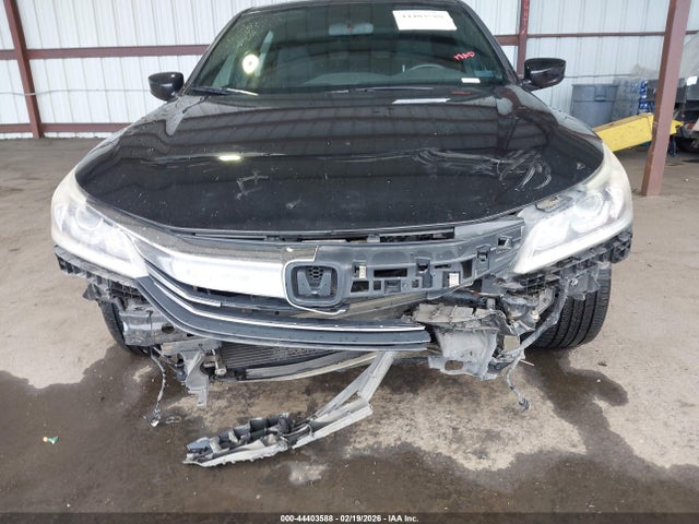 1HGCR2F19HA250486 Honda Accord Sport Se