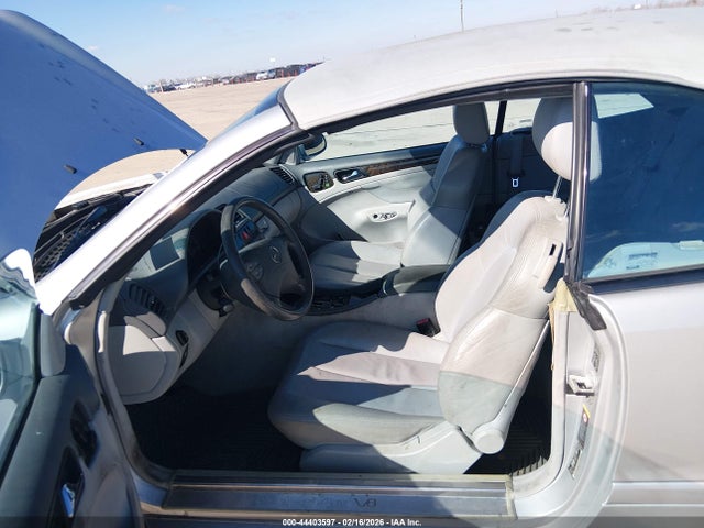 Продаж на аукціоні авто 2001 Mercedes-benz Clk 430, vin: WDBLK70G11T073423, номер лоту: 44403597