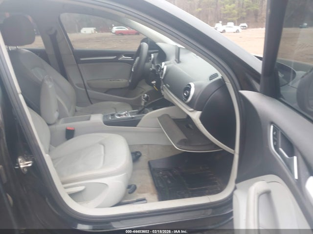 2016 AUDI A3 WAUB8GFF5G1008991 Photo 4