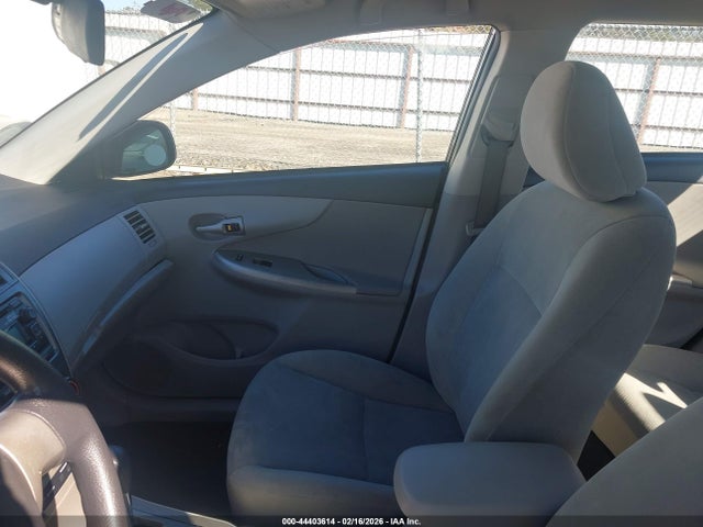 2012 TOYOTA COROLLA 5YFBU4EE4CP018424 Photo 4