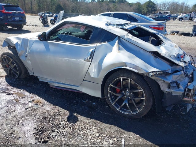 JN1AZ4EH1FM443147 Nissan 370z Nismo