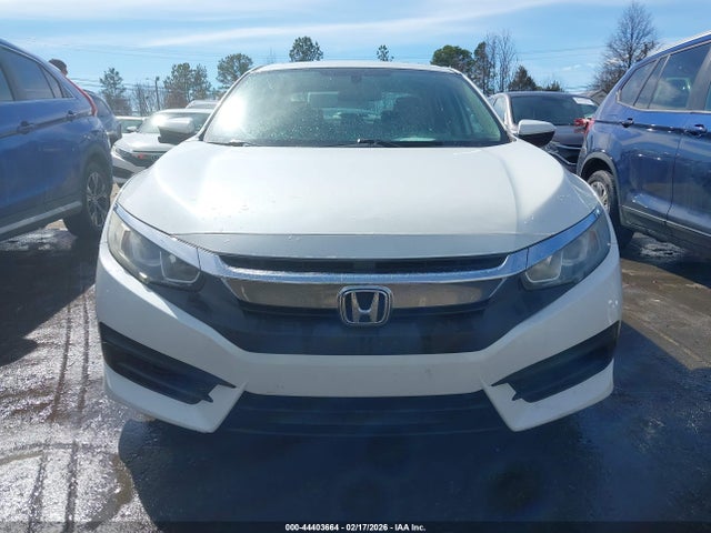 44403664 :رقم المزاد ، 19XFC2F79JE034335 vin ، 2018 Honda Civic Ex مزاد بيع
