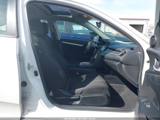 44403664 :رقم المزاد ، 19XFC2F79JE034335 vin ، 2018 Honda Civic Ex مزاد بيع
