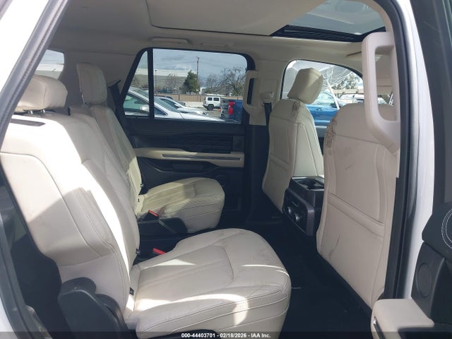Ford Expedition Platinum 2020 1FMJU1MT3LEA29241 Image 8