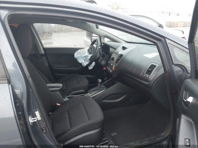KIA FORTE LX 2016 KNAFK4A66G5586339 Image 5